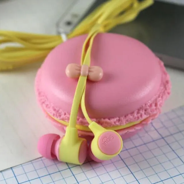 2015 bests macaroon Earphones 3.5mm in-ear earphone with macaroon case&Mic for Xiaomi Samsung Sony Apple iphone phone