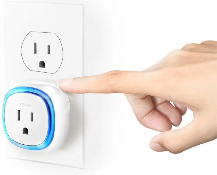 FIBARO Z-Wave Plus Wall Plug with USB Charging Port FGWPB-121